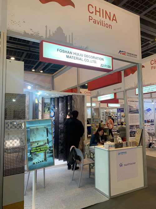 Últimas notícias da empresa sobre SUNHOUSE na Big 5 Global 2024 em Dubai: Explorando Oportunidades no Mercado de Materiais de Construção do Oriente Médio