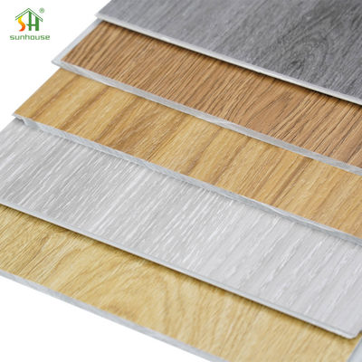 Bom preço. Prancha de piso de núcleo rígido SPC Click para uso de decoração interior e exterior on-line