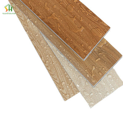 Bom preço. Prancha de piso impermeável SPC Click para uso de decoração interior e exterior on-line
