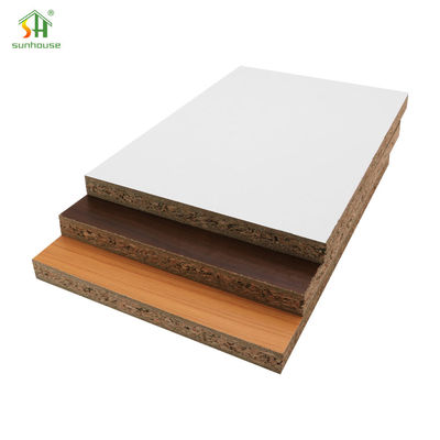 Bom preço. Painel de aglomerado de melamina para uso em decoração de interiores e exteriores on-line